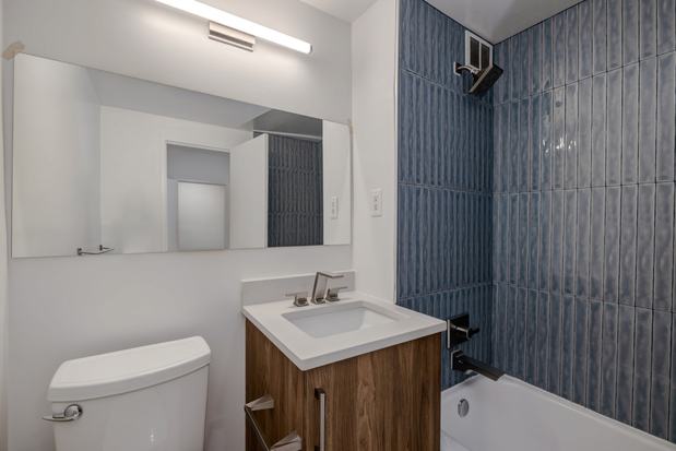 Images Quebec House Apartments