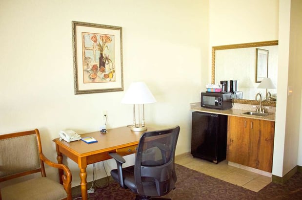 Images Hampton Inn & Suites College Station/US 6-East Bypass