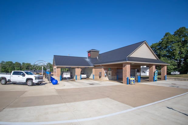 Images Star-Brite Car Wash