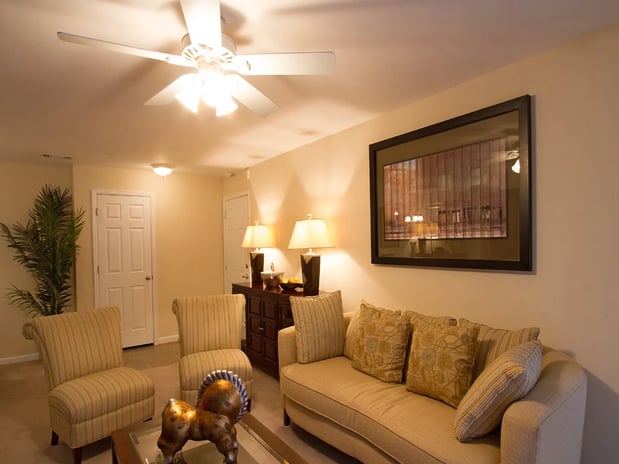Images The Summit at Owings Mills Apartments
