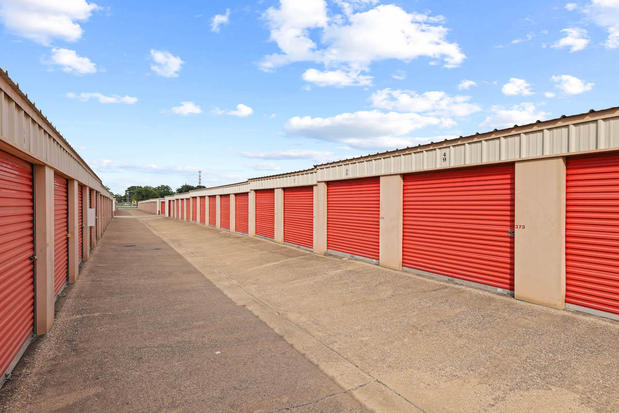 Images US Storage Centers