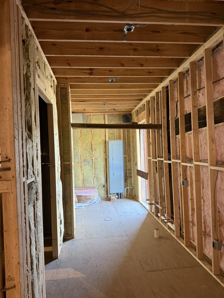 Seeker Construction Image