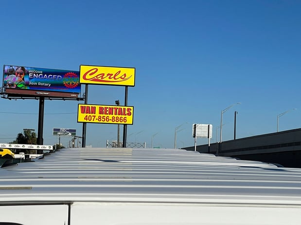 Images Carl's Van Rentals