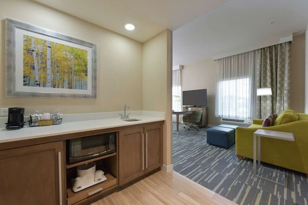 Images Hampton Inn & Suites Seattle/Redmond