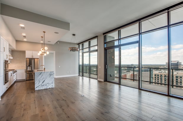 Images The McKinley at Memorial City