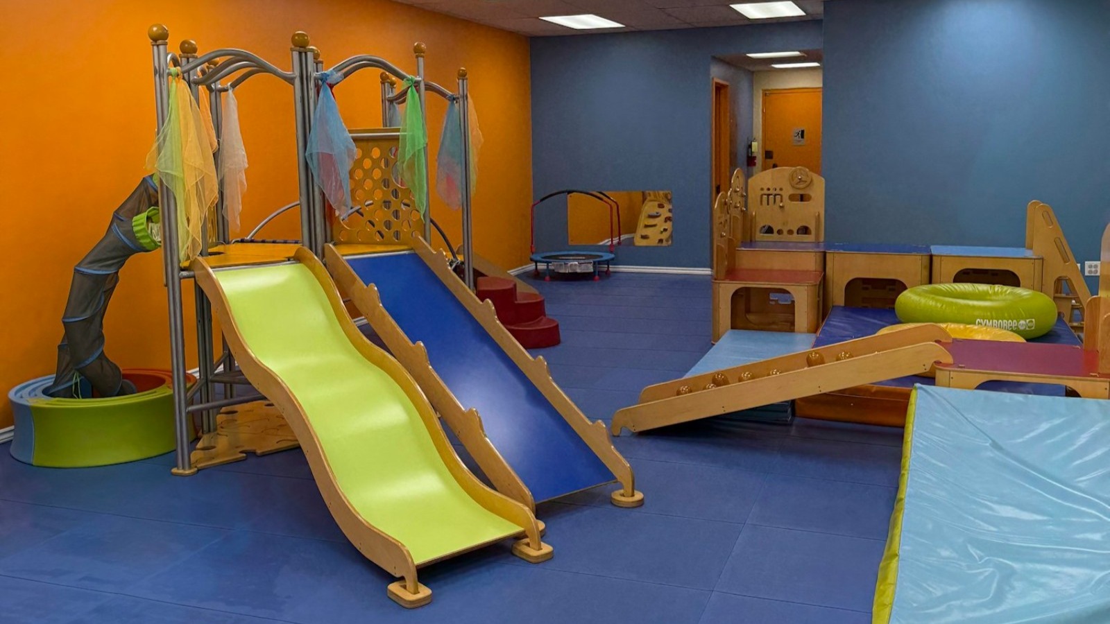 You are your baby’s favorite play partner, and Gymboree gives you new ways to learn and connect together. Our early childhood development classes use movement, music, and sensory play to support your baby during these important first years.