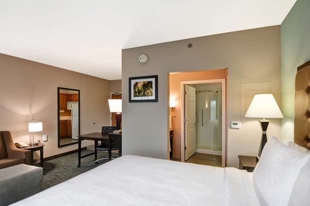 Images Homewood Suites by Hilton Aurora Naperville