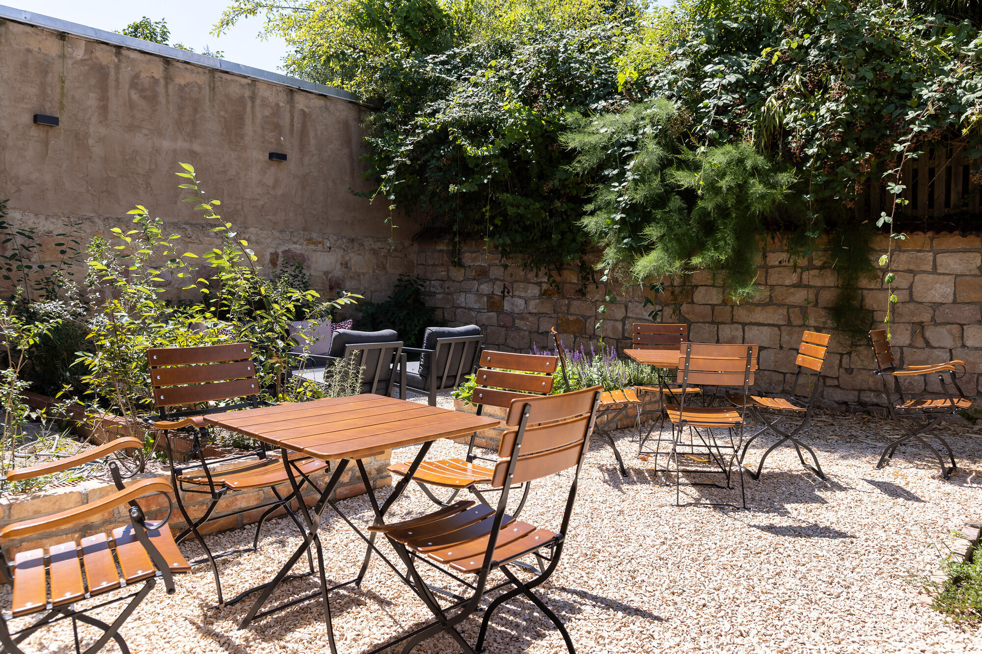 Baumann & Müller KG, Hauptstraße 61 in Walsheim