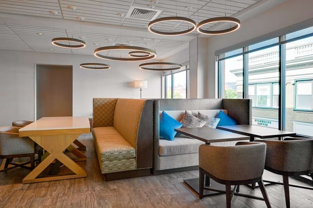Images Hampton Inn Salem Boston