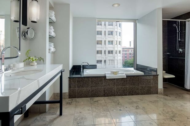 Images Hotel 1000, LXR Hotels & Resorts