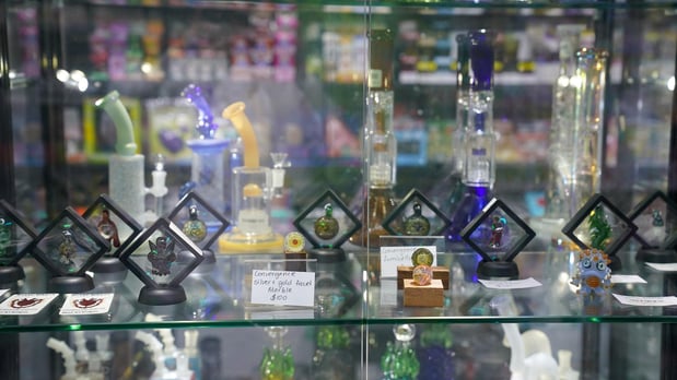 Images Sky High Smoke Shop