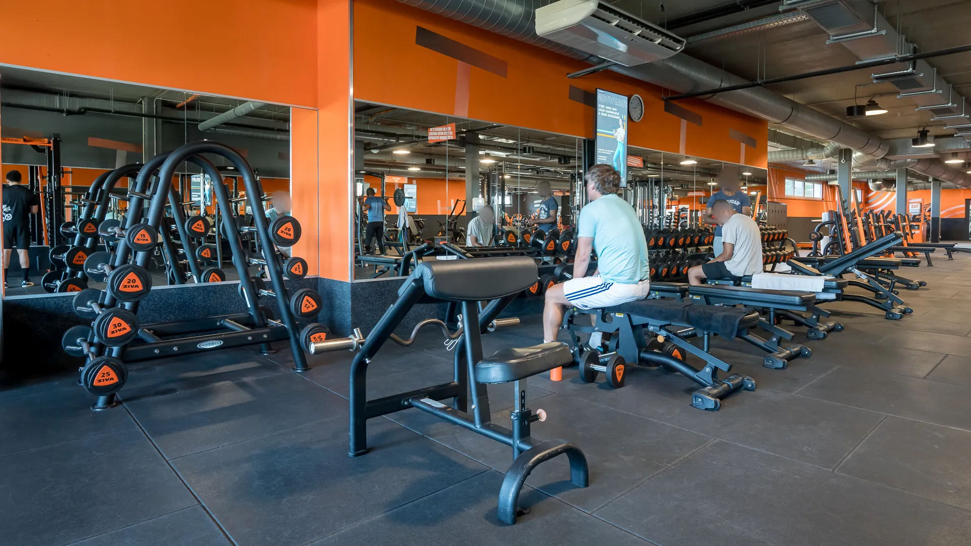 Images Basic-Fit 24/7