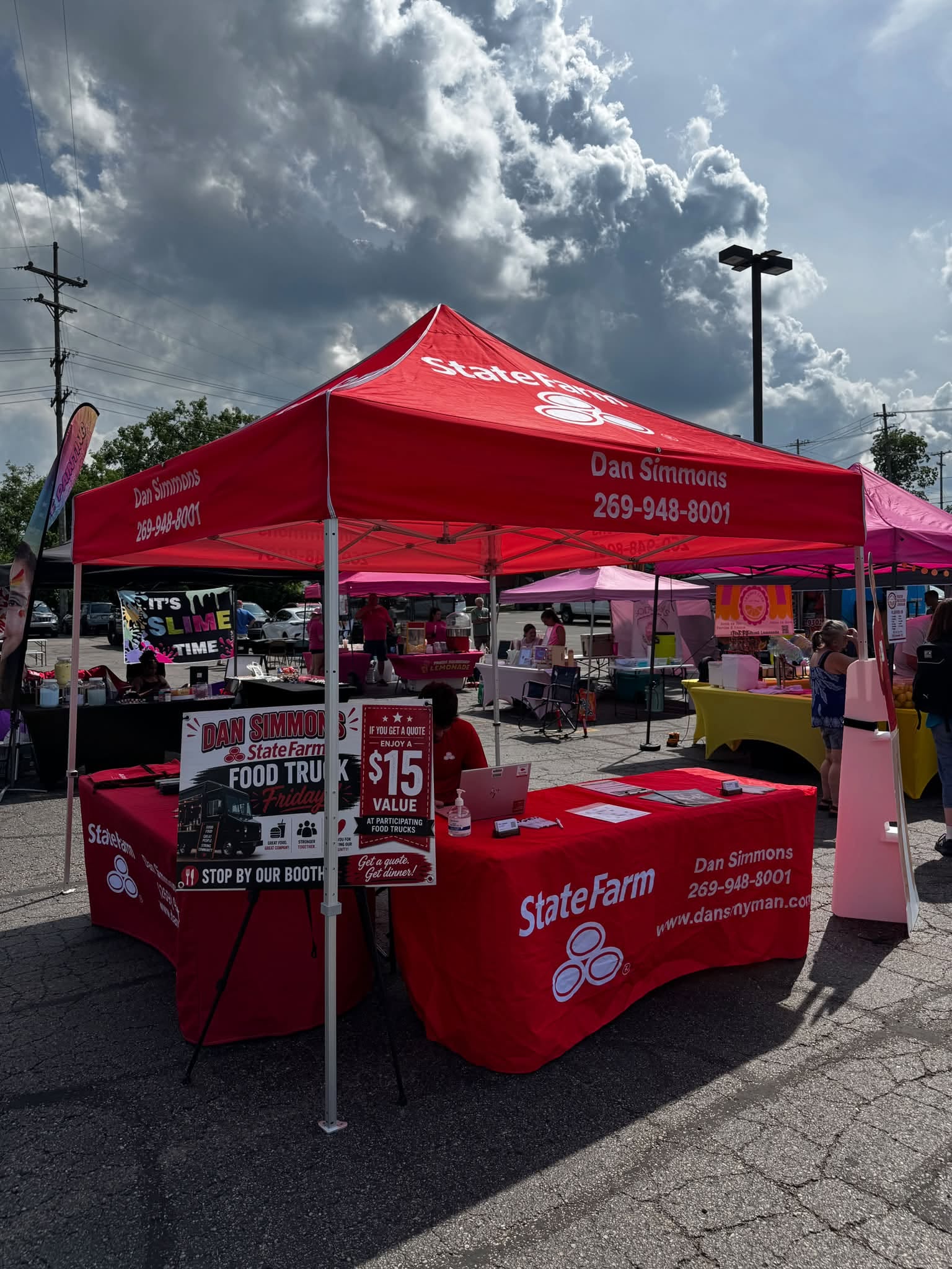 ???????? Food Truck Fridays is happening 7/10/26! ????????
We’re set up and ready to go at Food Truck Fridays in the Hastings Ace Hardware parking lot!
Come enjoy some amazing local food, support our awesome vendors, and while you’re here, stop by the Dan Simmons State Farm booth to say hello!
???? Get a free insurance quote and we’ll give you a $15 voucher to use at a participating food truck. It’s our way of helping you enjoy a great meal while supporting our local community.
We can’t wait to see everyone tonight! Come hungry, bring your friends and family, and enjoy a fun evening in Hastings!
???? Ace Hardware Parking Lot – Hastings
⏰ Tonight!