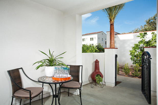 Images Santa Barbara Apartments