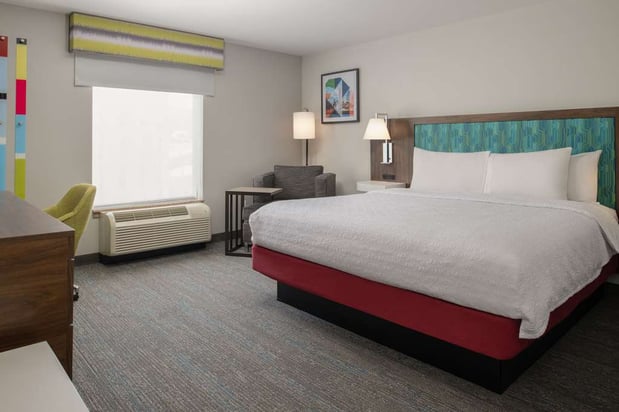 Images Hampton Inn & Suites Seattle-Airport/28th Ave