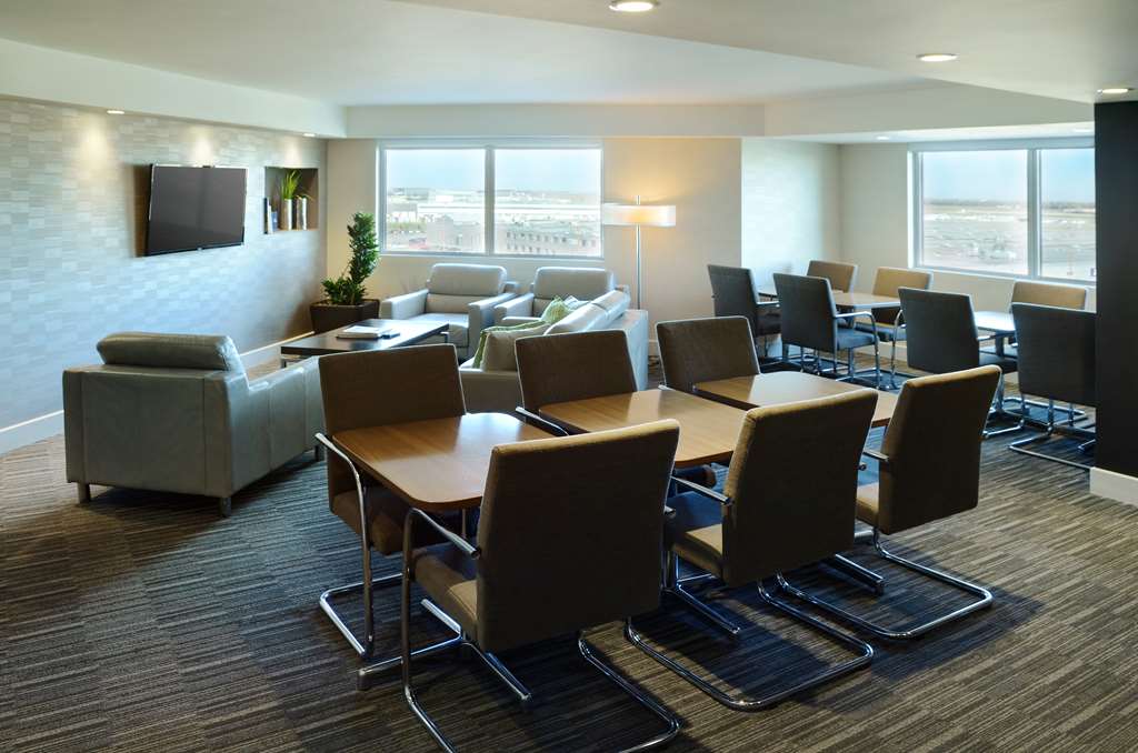 Images Hilton Winnipeg Airport Suites