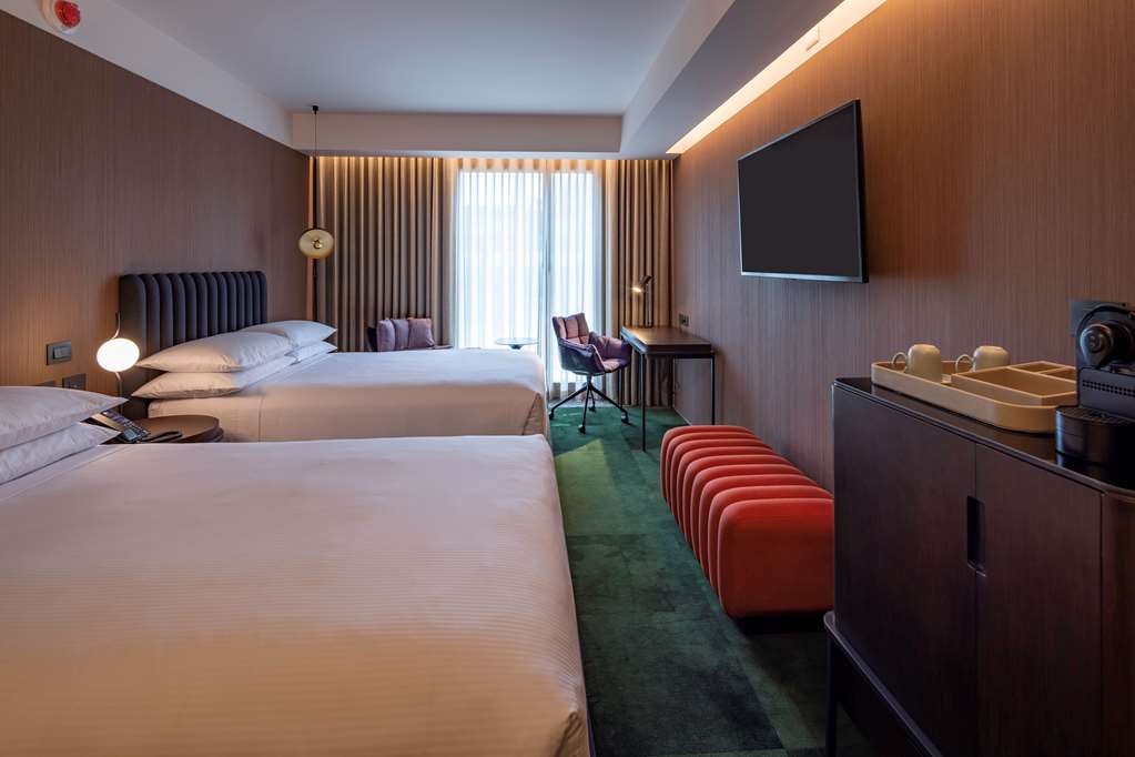 Guest room DoubleTree by Hilton Lima San Isidro Lima (01) 6128484
