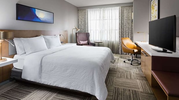 Images Hilton Garden Inn Chicago McCormick Place