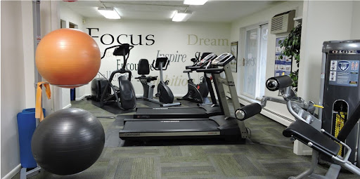 Images 200 West Apartments