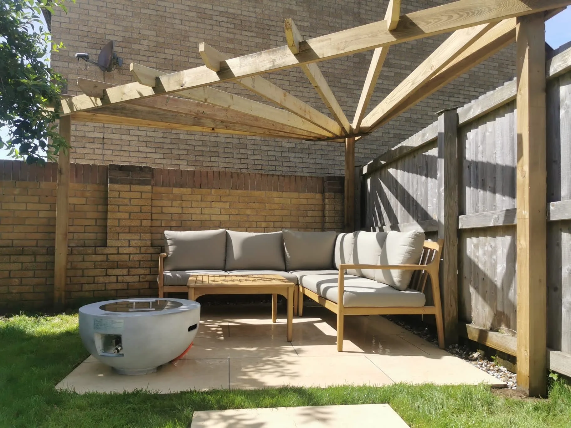 Images Oasis Garden Services