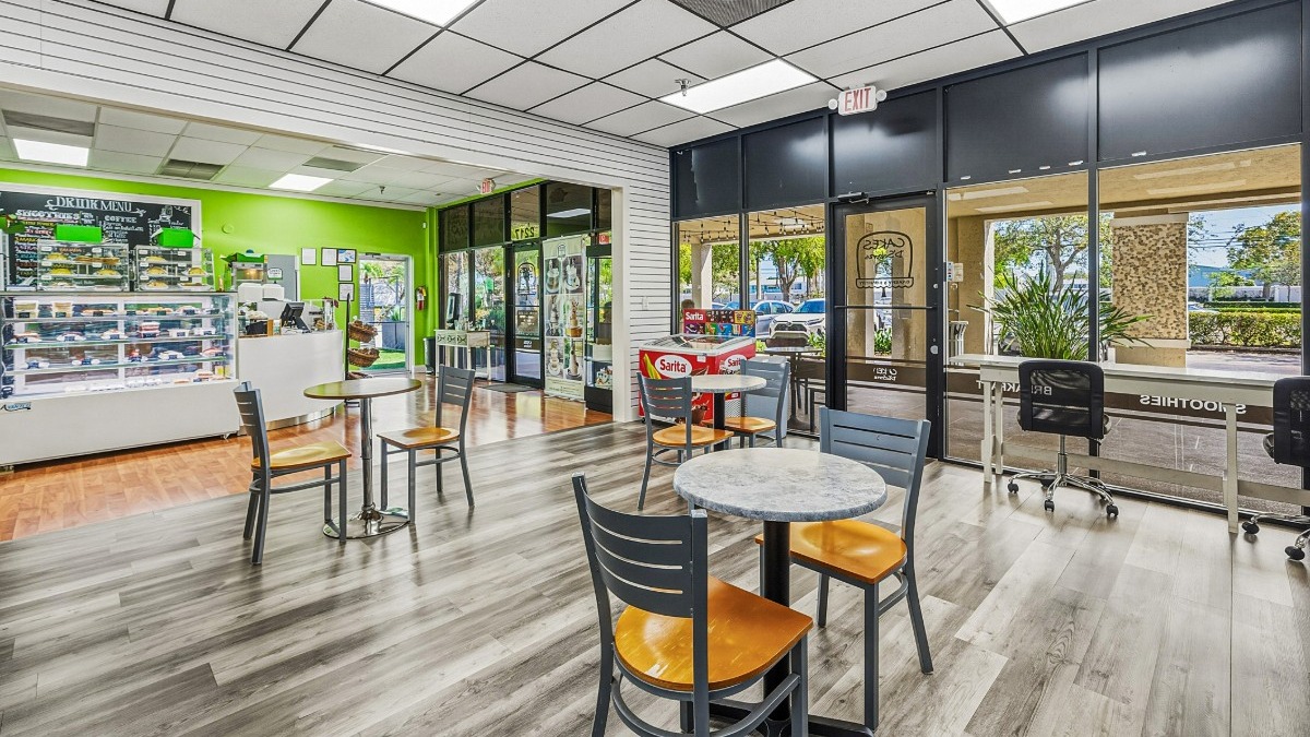 The dining room at Cakes D' Sabores in Deerfield Beach is the perfect place to enjoy a delicious tre 