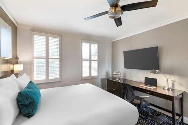 Images Best Western Plus Hawthorne Terrace Hotel