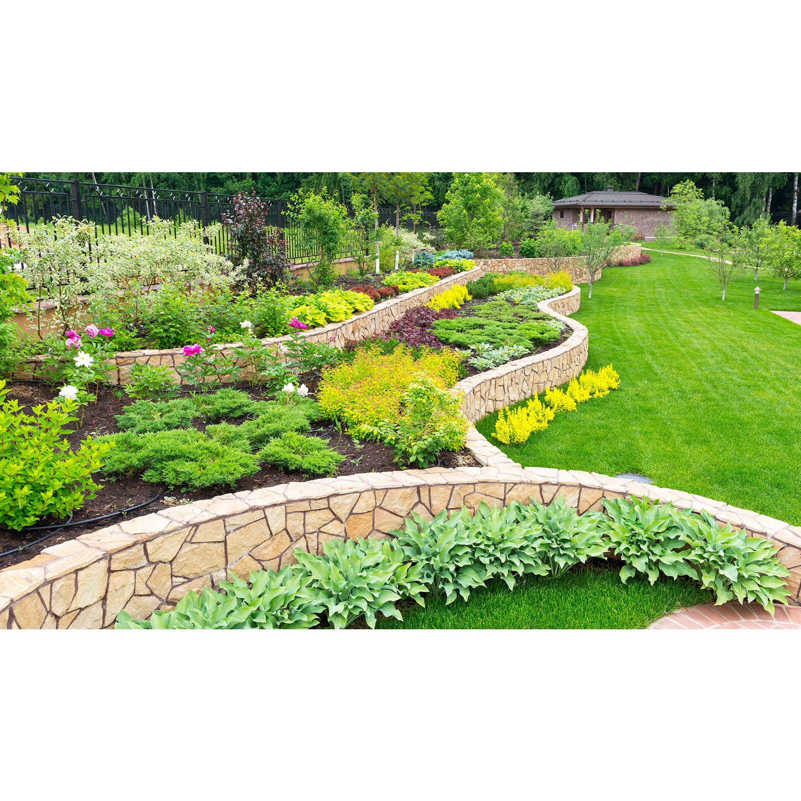 DRS Landscaping LLC Logo