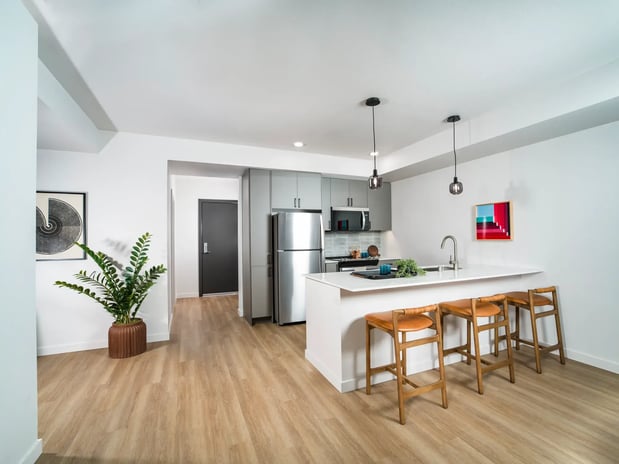 Images Modera Shoreline