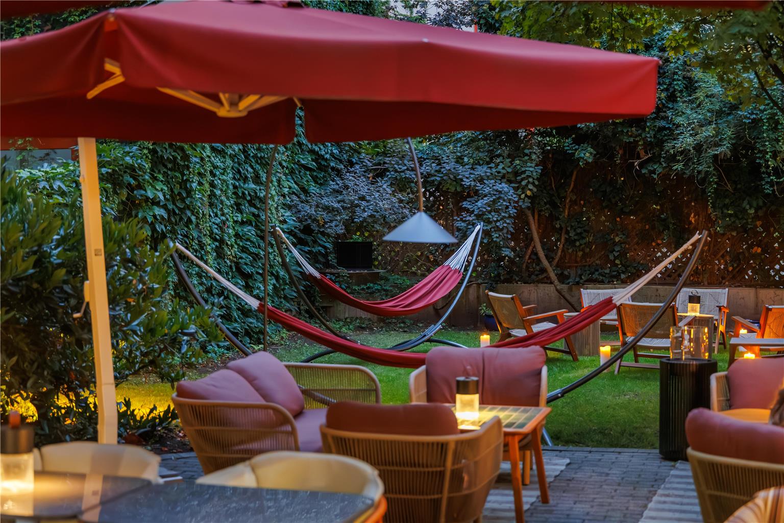 Bilder Radisson RED Berlin Kudamm