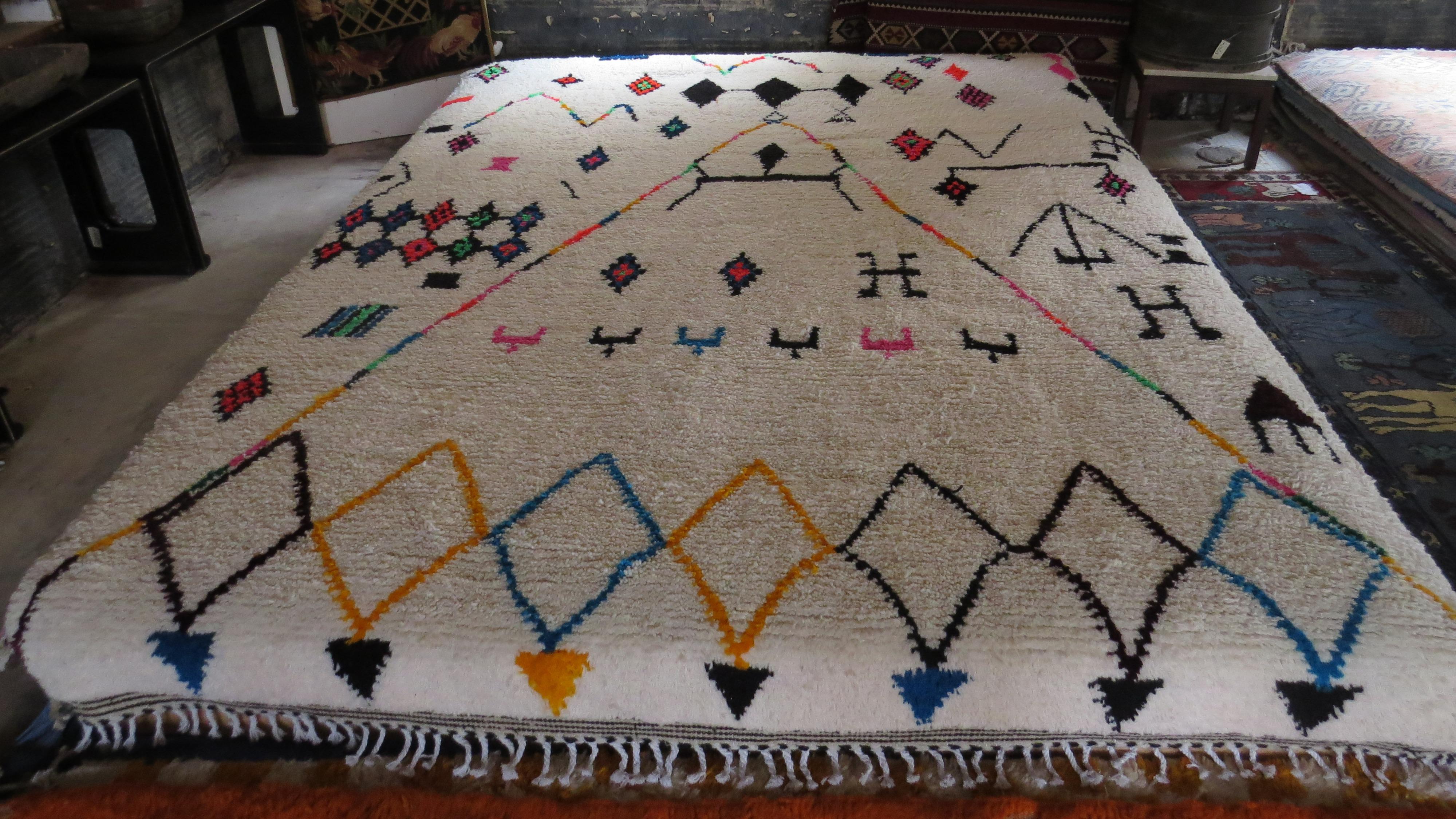 9x12 Colorful Berber Beni Ourain Hand Knotted Rug.