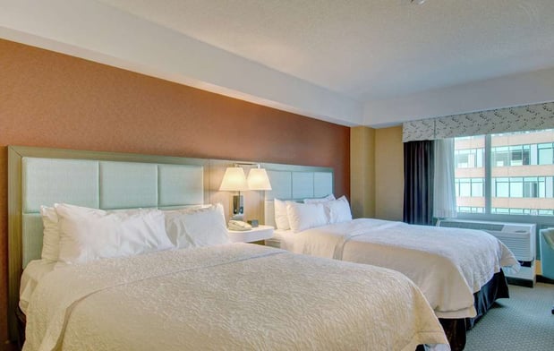 Images Hampton Inn & Suites Boston Crosstown Center