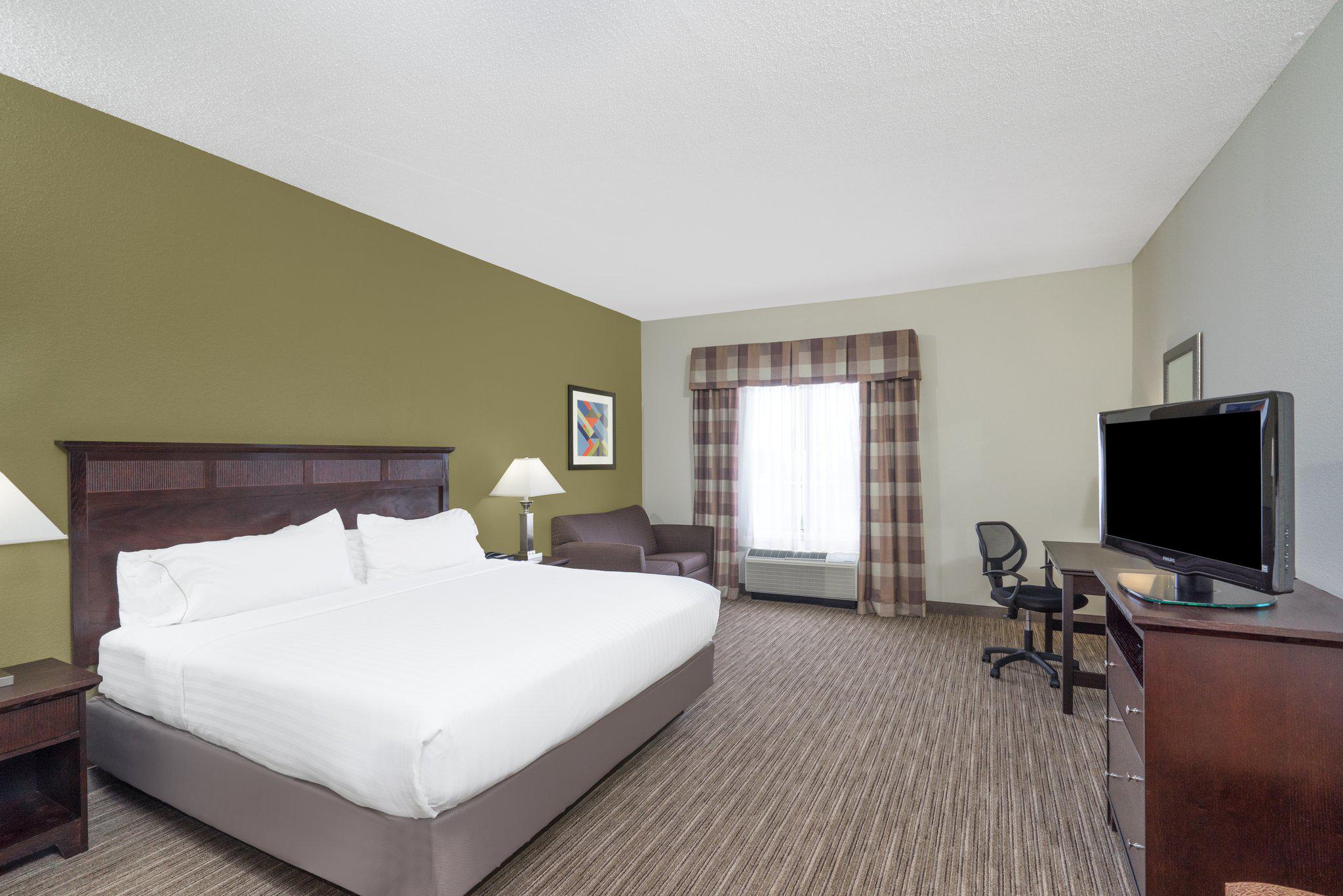 Holiday Inn Express & Suites Gadsden WNear Attalla Hotels Gadsden