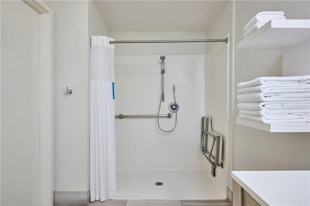 Images Hampton Inn and Suites Hermosa Beach