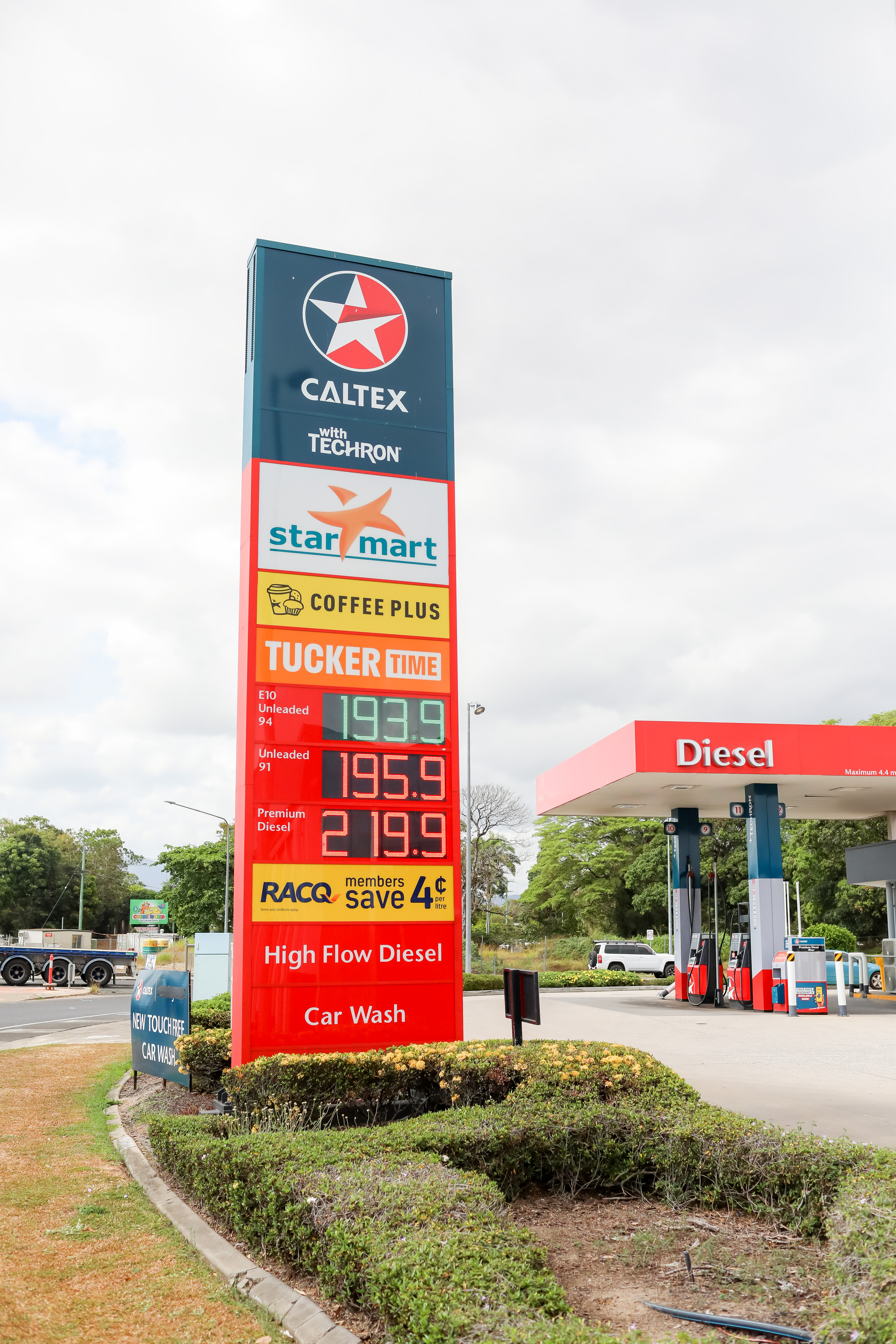 Images Caltex Bentley Park