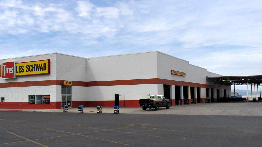 Les Schwab Tire Center