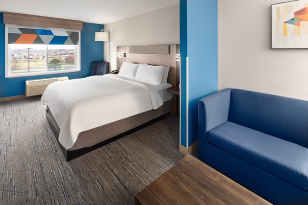 Images Holiday Inn Express & Suites Cherry Hills by IHG