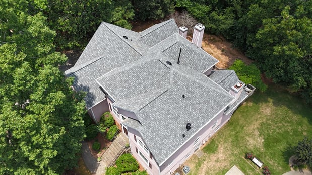 Images Valle's Roofing & Construction