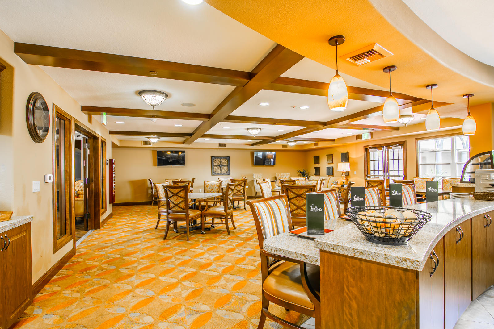 The Remington Club boasts a spacious dining area for our seniors!