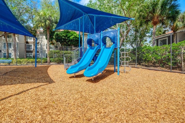 Images Village Place Apartment Homes