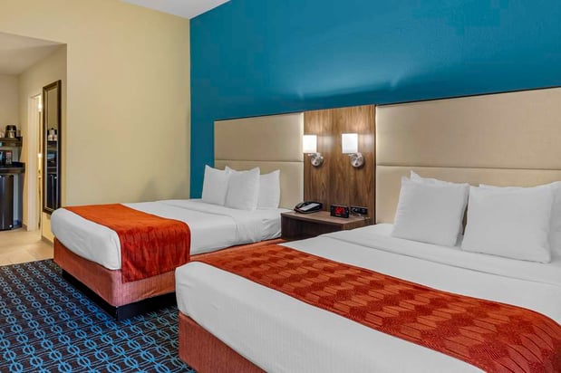 Images Best Western Plus North Shore Hotel