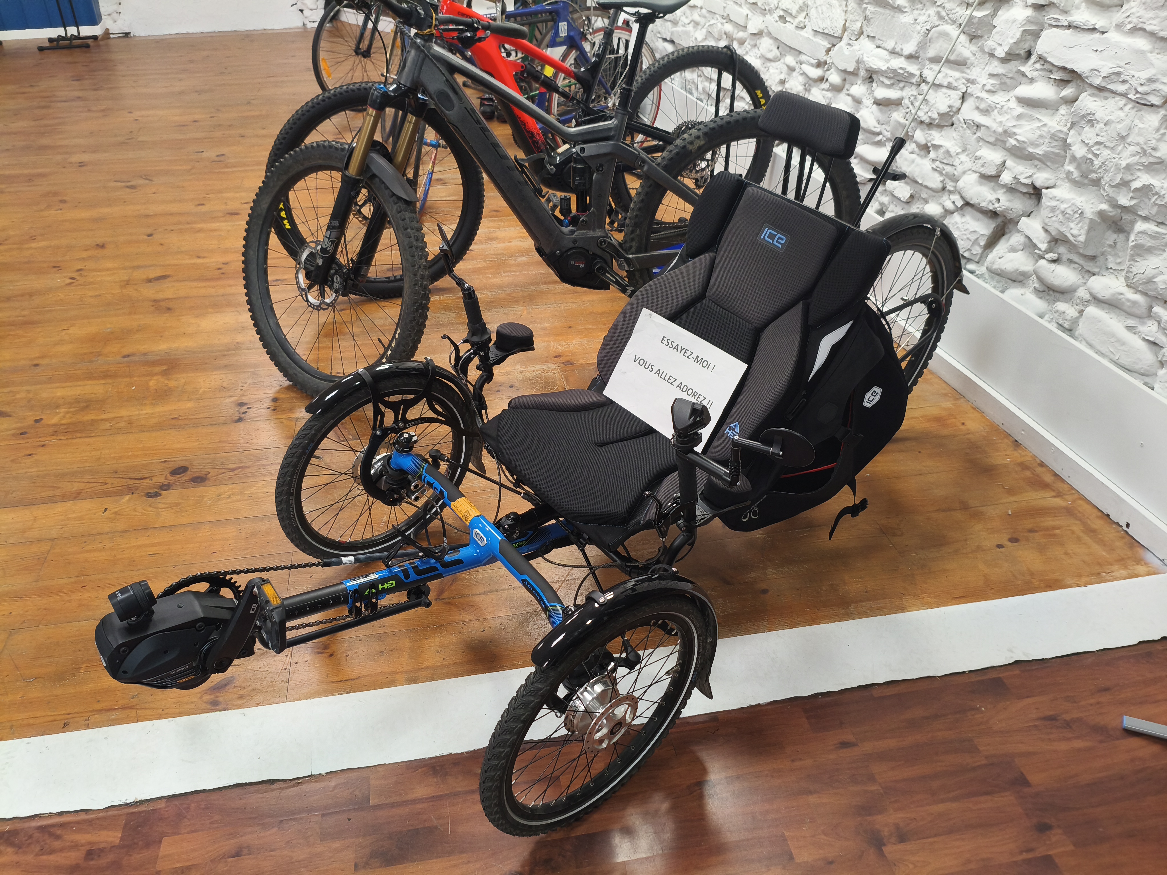 Tricycle ICE TRIKES