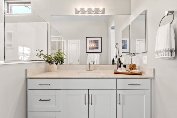 Images VLux Madison | Homes for Rent