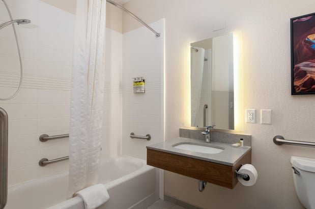 Images Candlewood Suites Enterprise by IHG