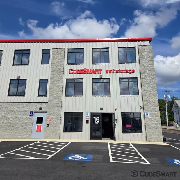 Images CubeSmart Self Storage