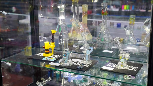 Images Sky High Smoke Shop