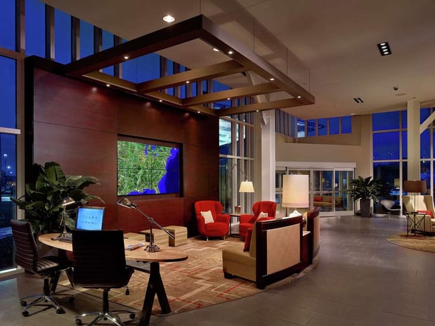 Images DoubleTree by Hilton Hotel & Suites Charleston Airport