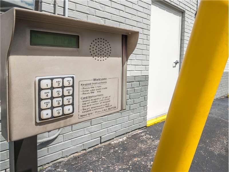 Keypad - Extra Space Storage at 900 N Germantown Pkwy, Cordova, TN 38018