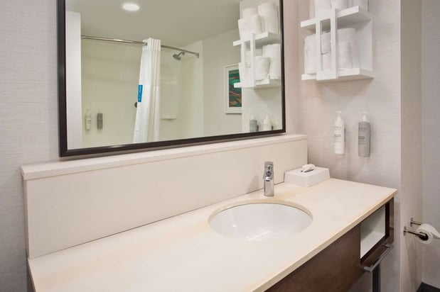 Images Hampton Inn Union City