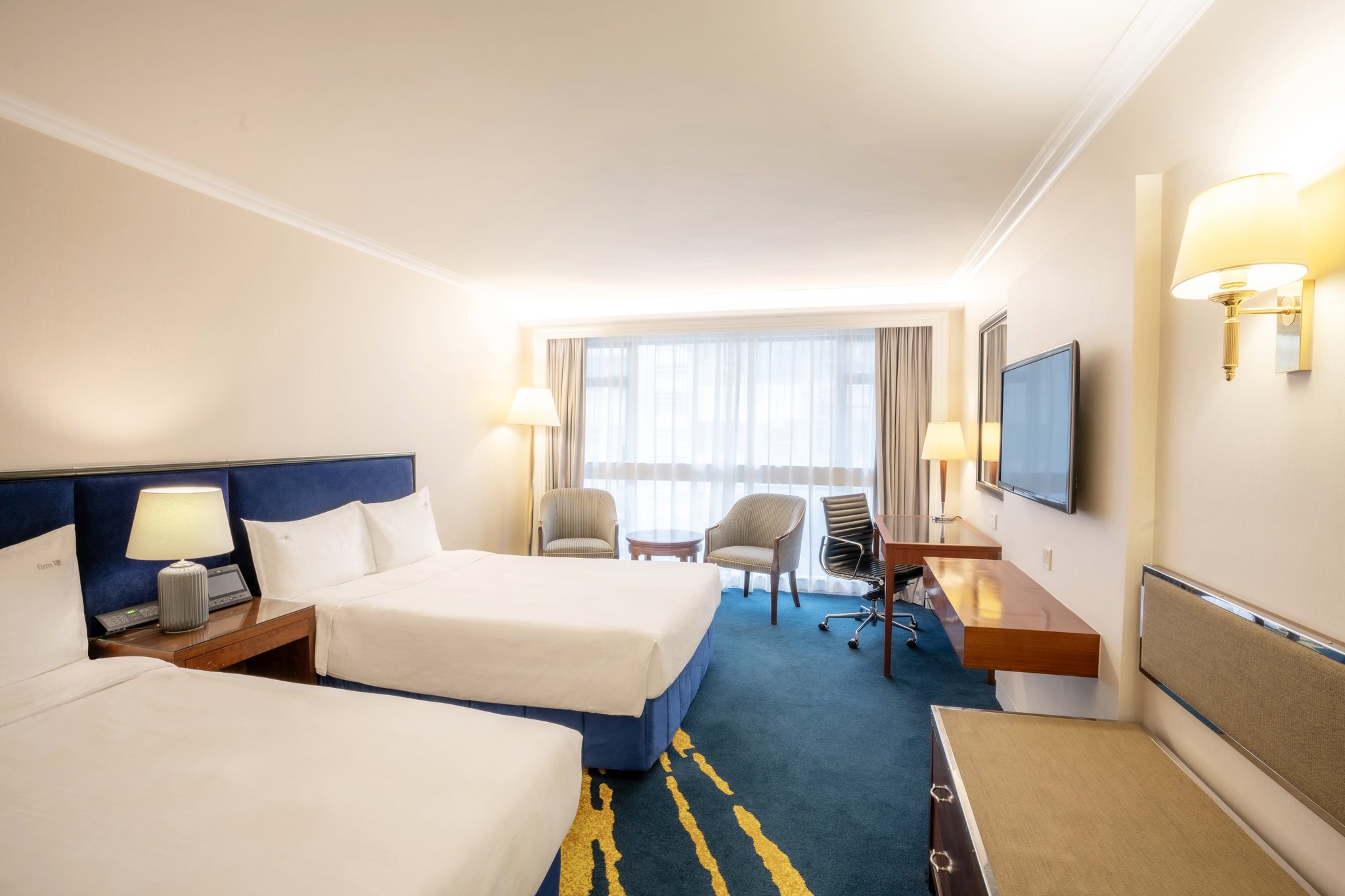 Images Holiday Inn Golden Mile Hong Kong by IHG