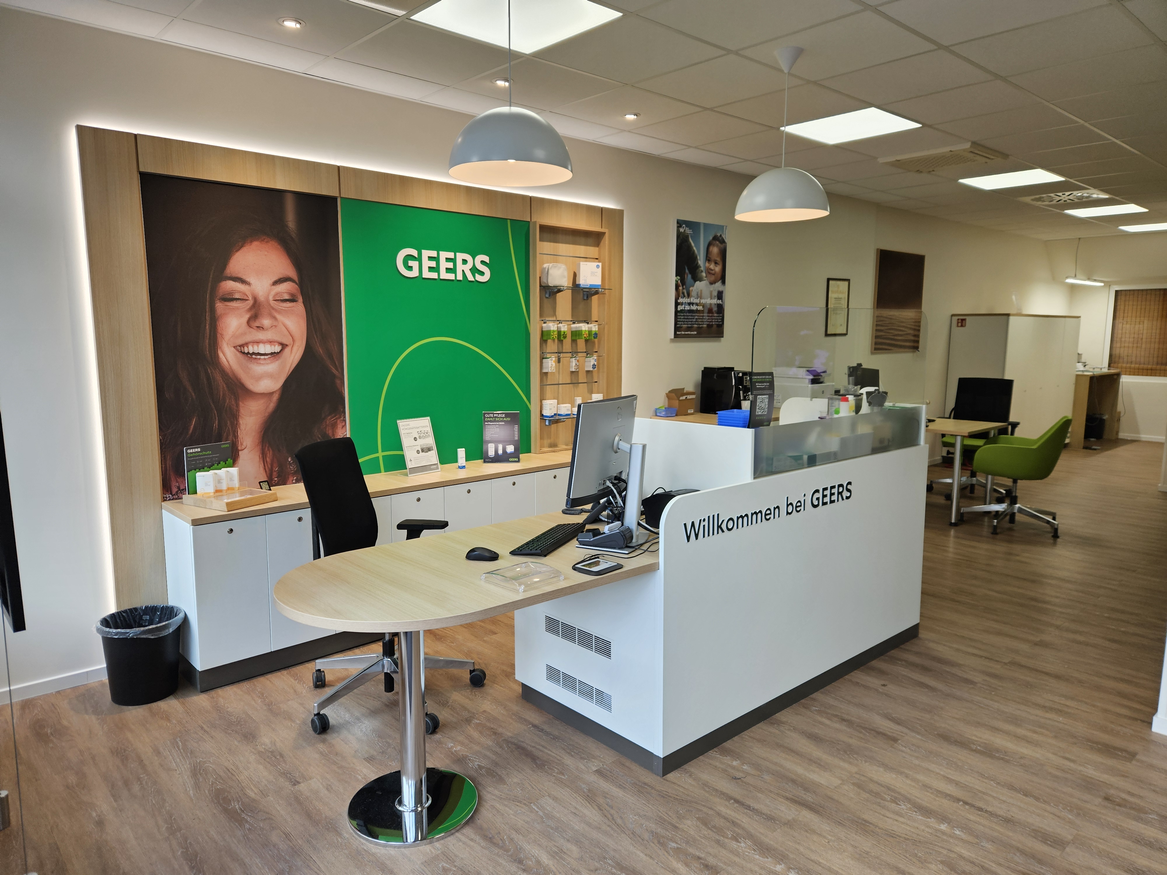 Bilder GEERS Hörgeräte